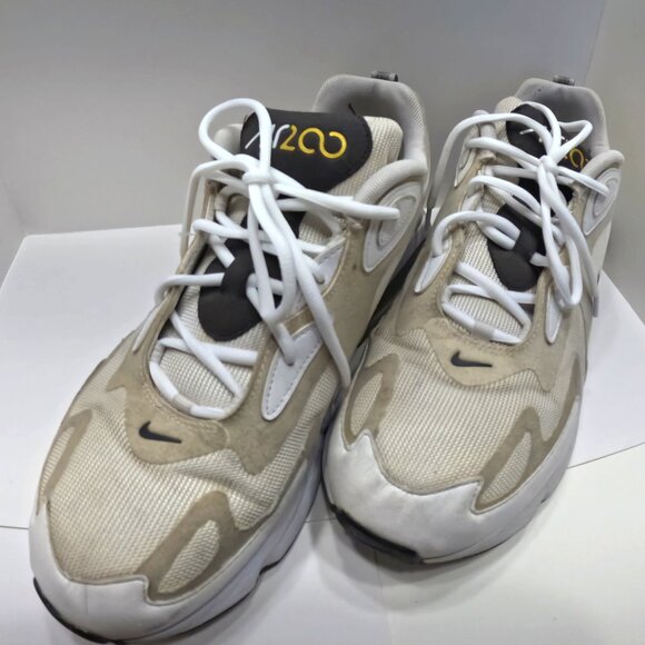 NIKE AIR MAX ATHLETIC SNEAKER SHOE MEN SIZE 13   WHITE & TAN COLOR - Picture 7 of 9